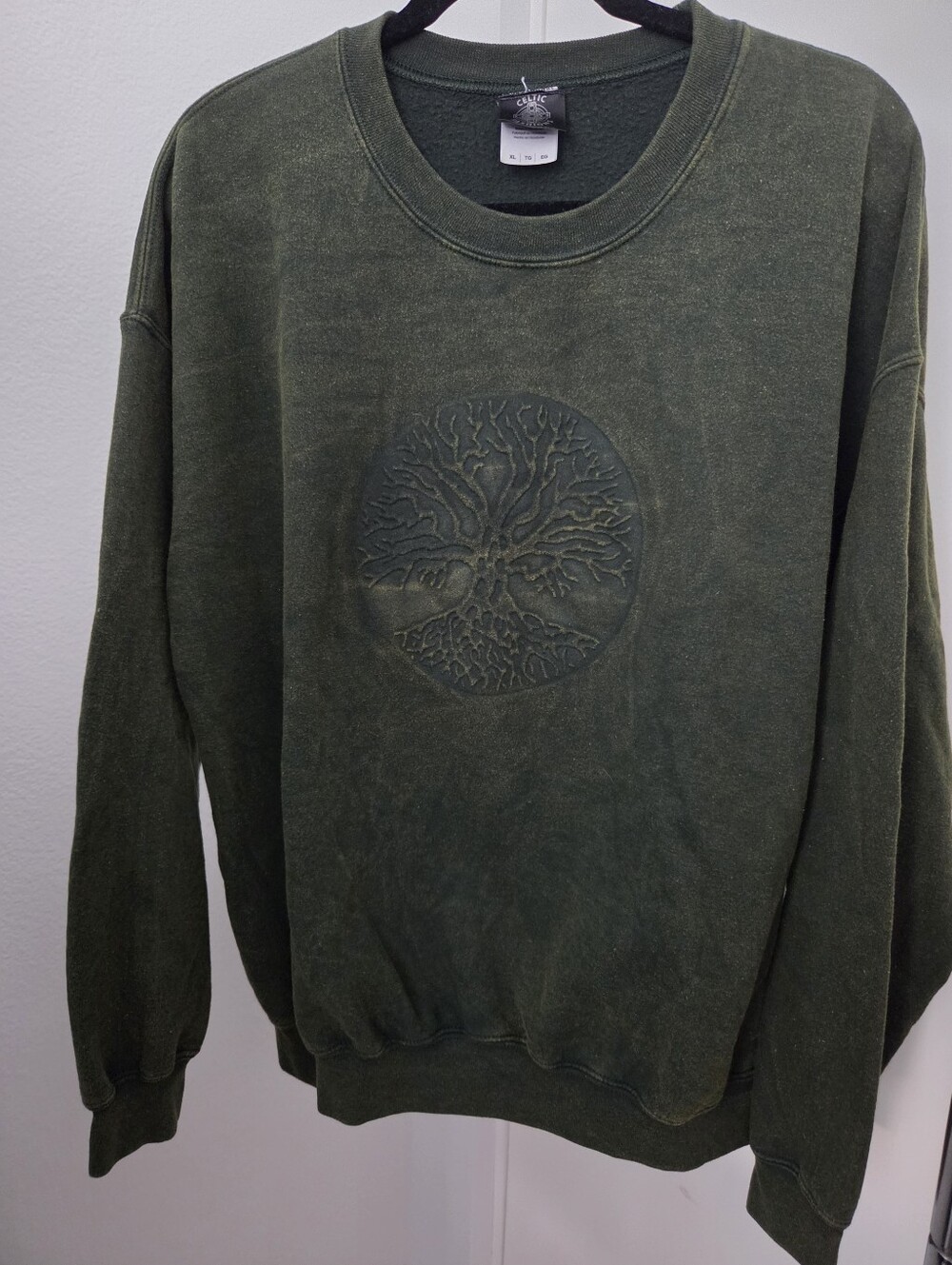 Celtic Tree Of Life Sweater XL